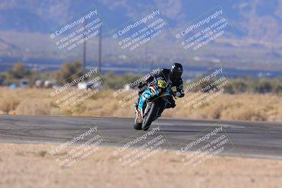 media/Dec-17-2023-CVMA (Sun) [[bf0c04832d]]/Race 2 Amateur Supersport Open/